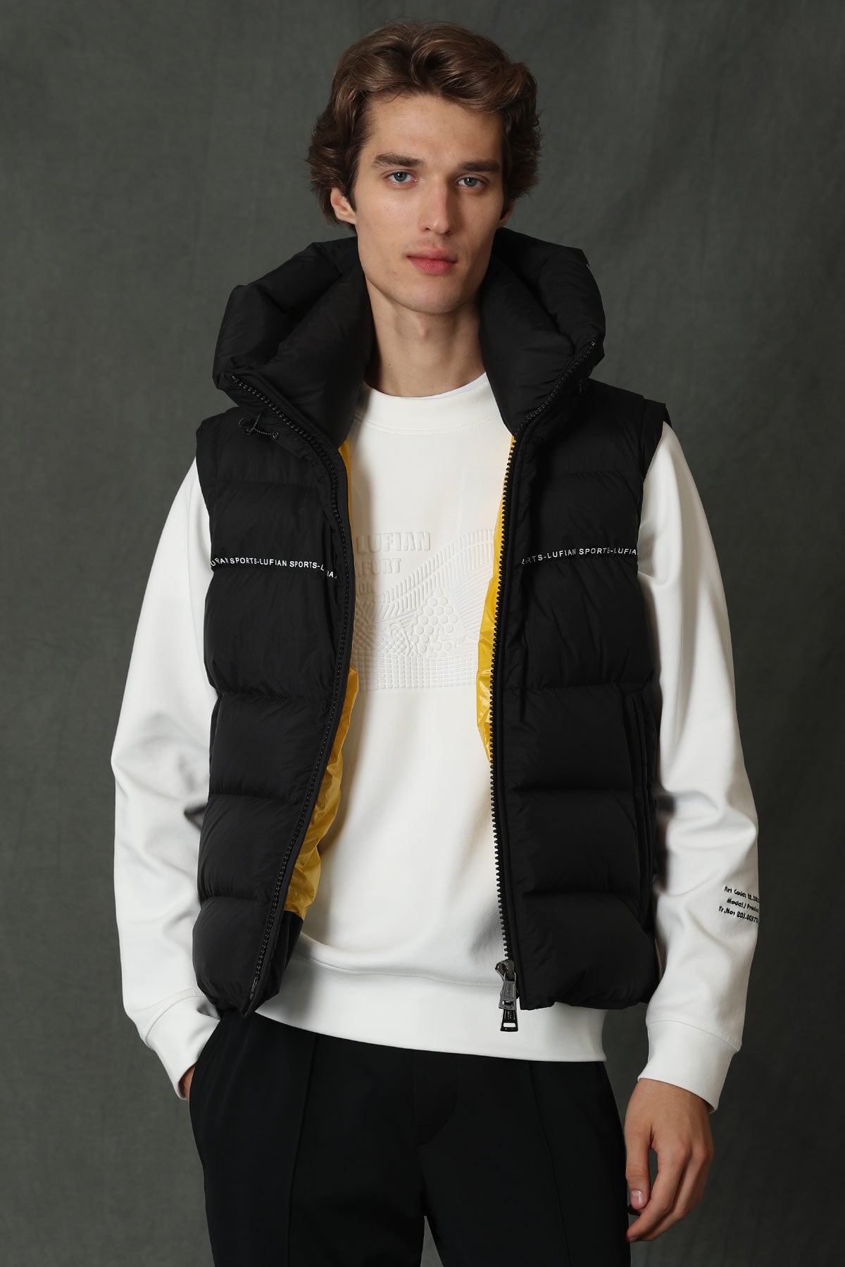 JOSEF Techno vest