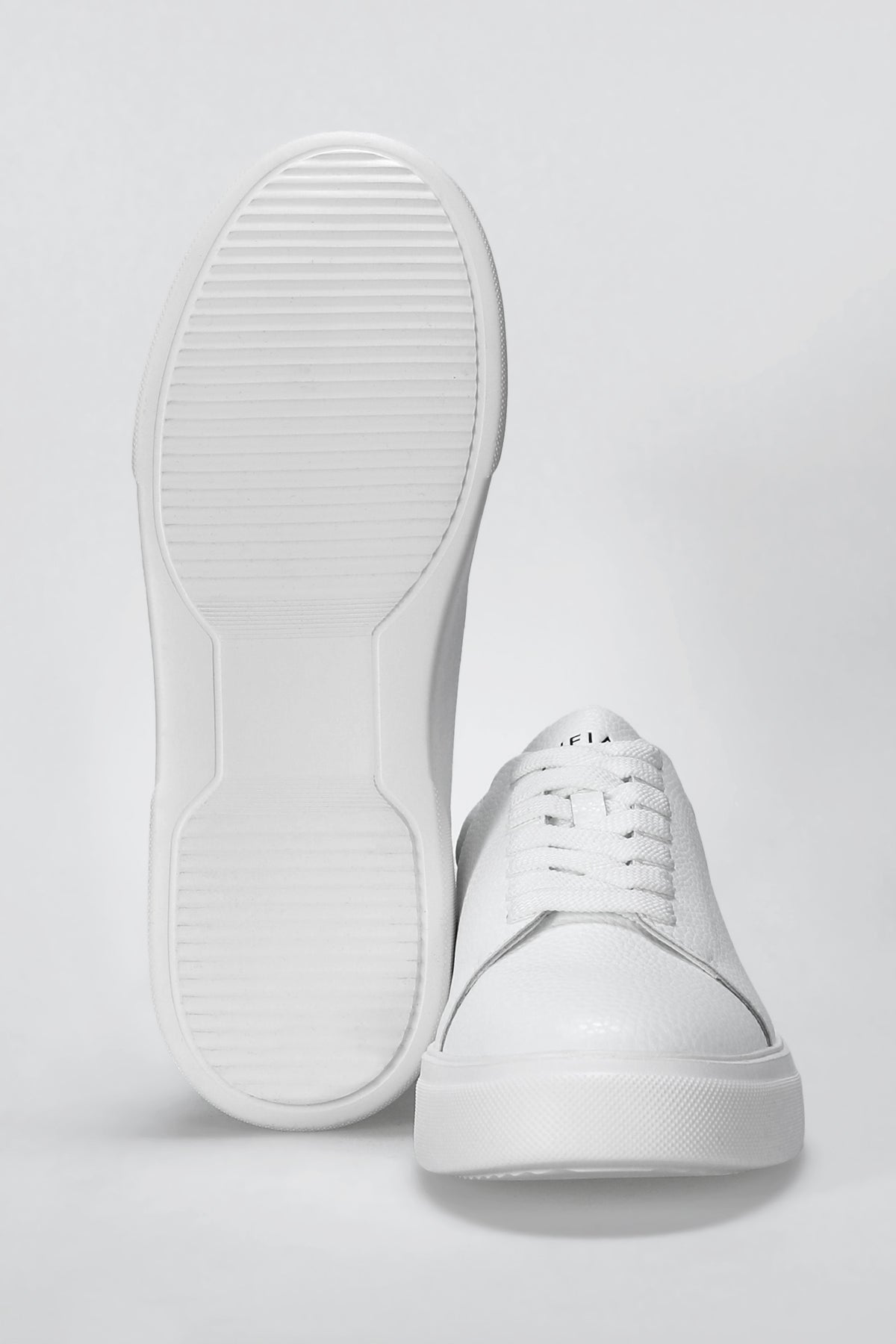TOMMY MENS SNEAKER SHOES